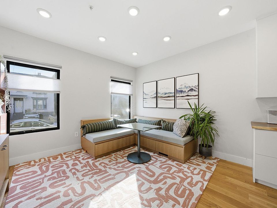 1st image of 22 Lincoln St Unit 1