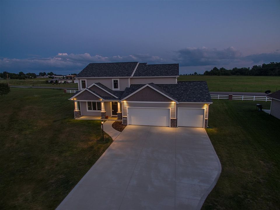 2nd image of 12390 Cantle Pl