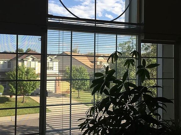 3rd image of 3031 Gardenia Way
