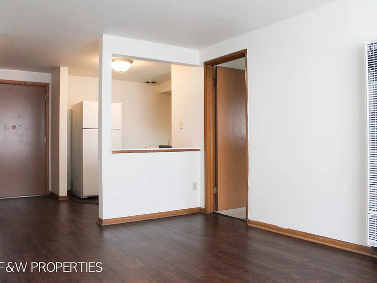 1075 Bryden Road — Photo 47