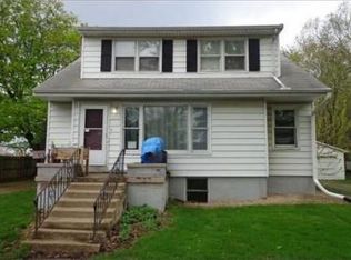 1712 W Clark St #2, Champaign, IL 61821