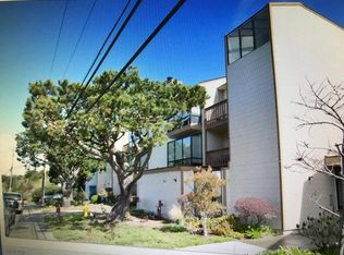 541 Monterey Rd #3, Pacifica, CA 94044