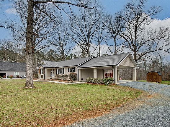 2nd image of 2571 Stutts Rd