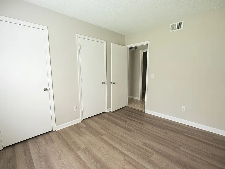 5639 Hornaday Rd #B — Photo 10
