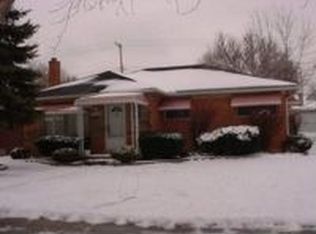 16114 Juliana Ave, Eastpointe, MI 48021