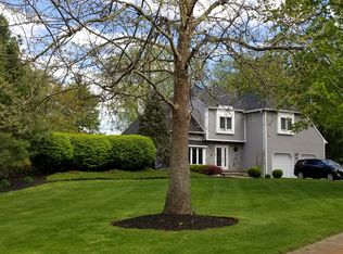 28 Chatham Ridge Dr, Freehold, NJ 07728