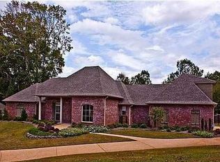 125 Bentwood Dr, Clinton, MS 39056