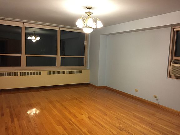 4th image of 3950 N Lake Shore Dr APT 2318