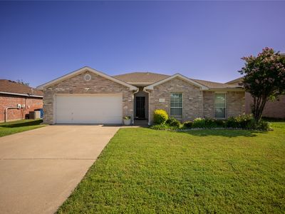 423 Murphy Rd, Burleson, TX, 76028