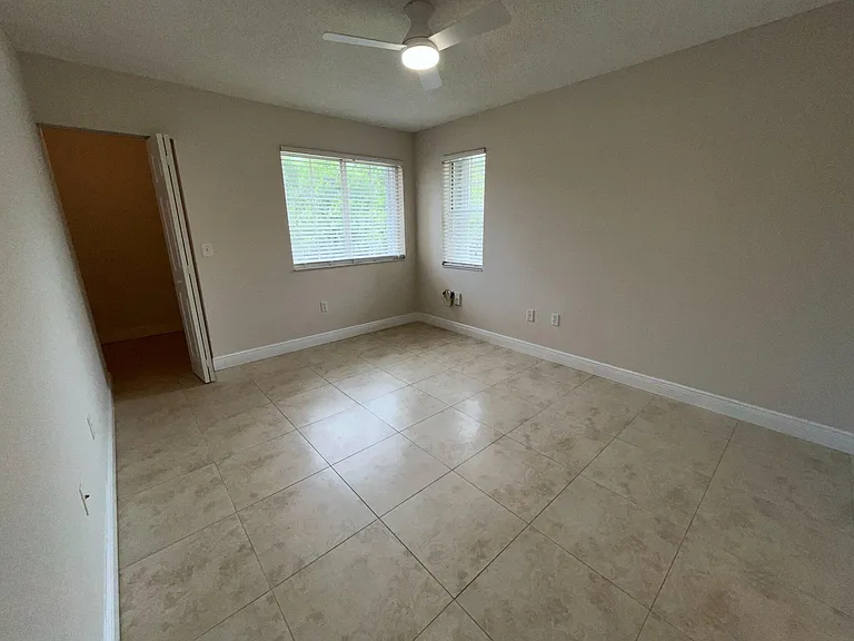 7832 Sonoma Springs Cir #201 — Photo 17