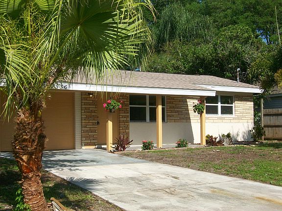 3rd image of 2536 Teal Ave