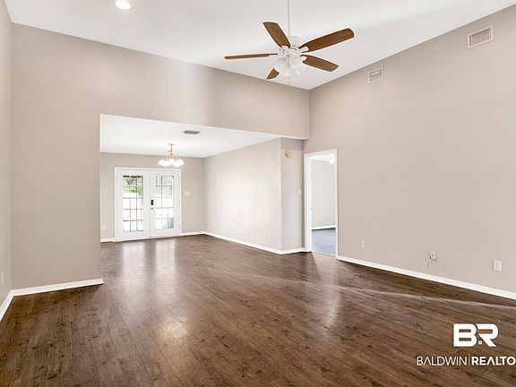 2nd image of 5878 Shady Woods Ct