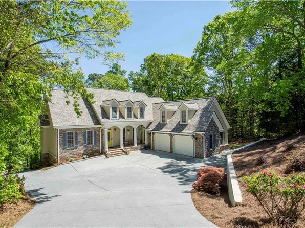 31 Rocky Cir NE, White, GA 30184