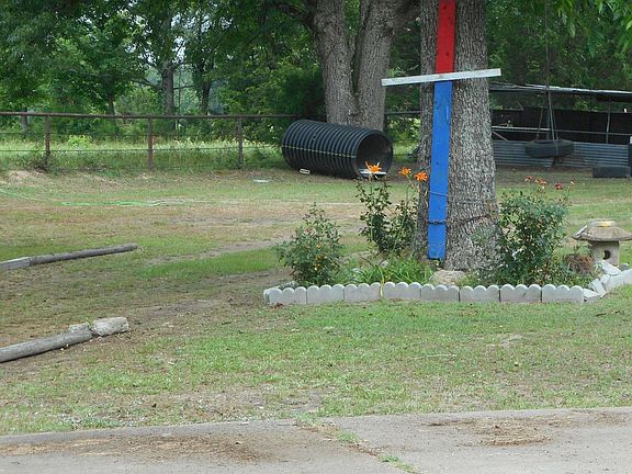 3rd image of 615 County Road 4770