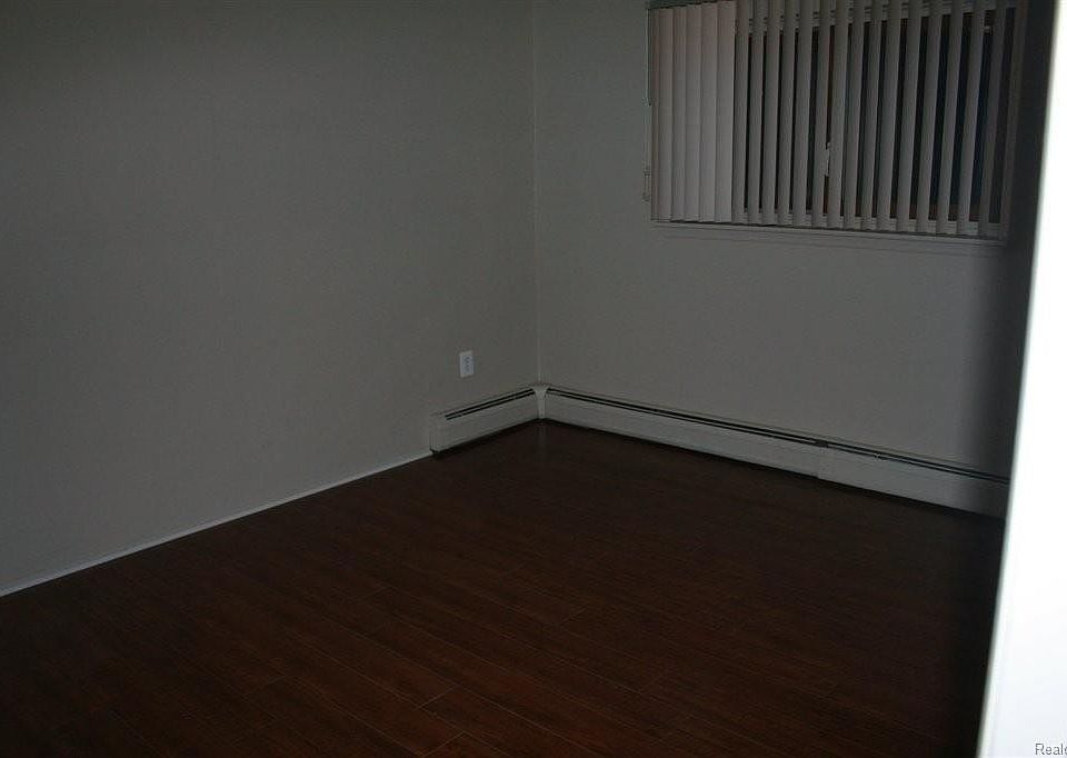 1st image of 30010 Northgate Dr