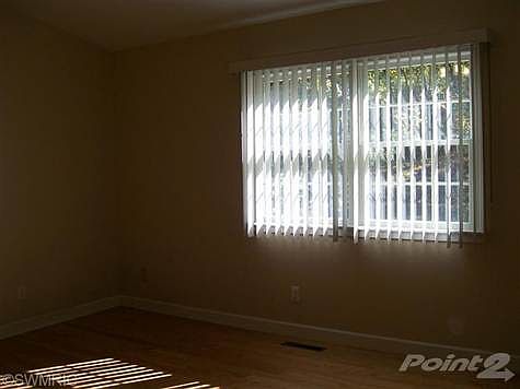 3rd image of 5380 Blackberry Ln