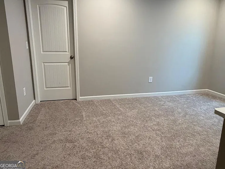 334 Traminer Way — Photo 6