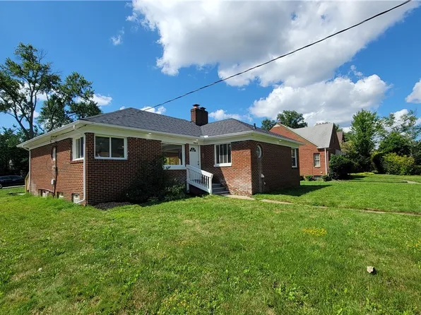 19618 Gladstone Rd, Warrensville Heights, OH 44122