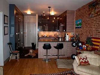 Rented by Citi Habitats