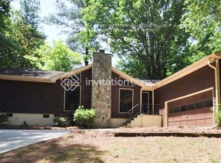 4435 Mabry Ln, Roswell, GA 30075