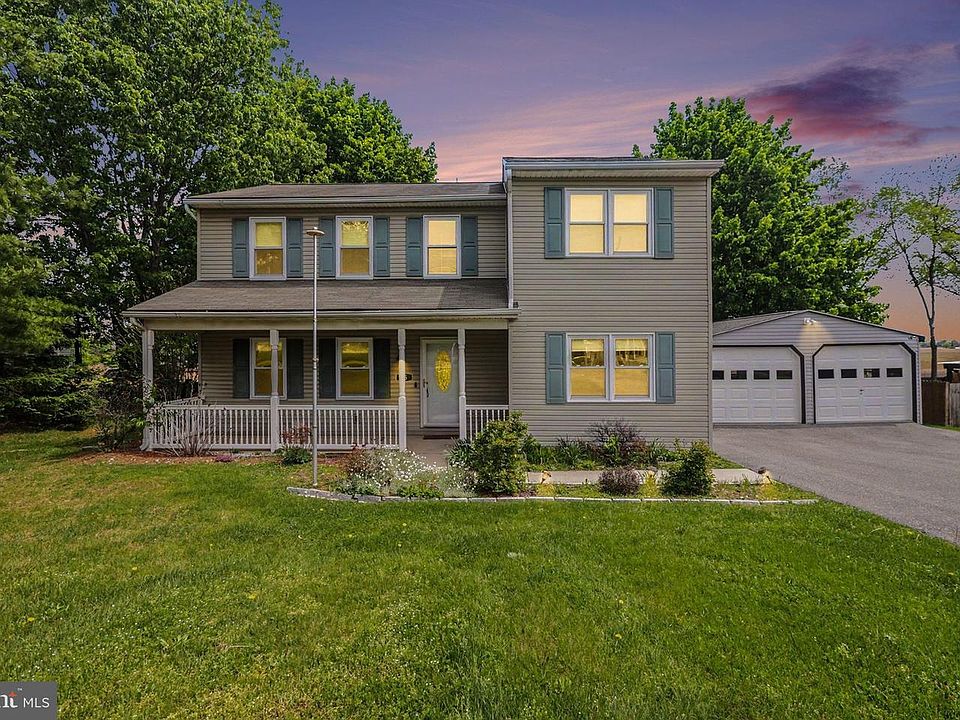 1st image of 65 Fairview St