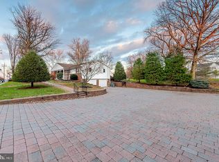 699 Grove Rd, Thorofare, NJ 08086