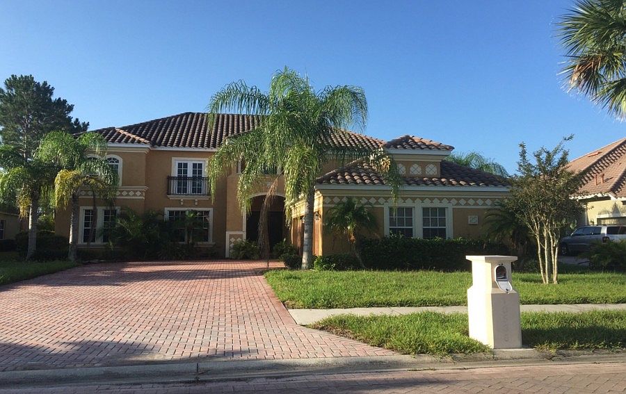 1st image of 10538 Bermuda Isle Dr