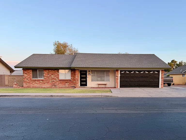 3047 E Garnet Ave — Photo 1