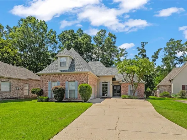 222 Red Fox Run Blvd, Madisonville, LA 70447