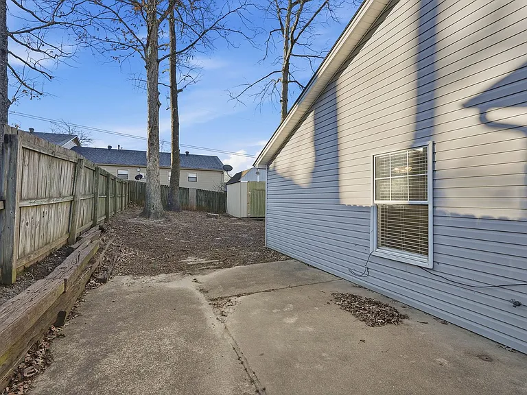 1201 Copper Creek Dr — Photo 20