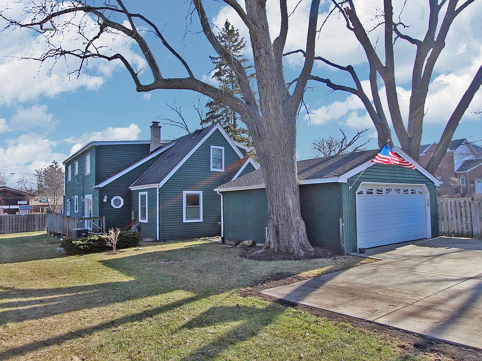1st image of 21688 W Highland Dr