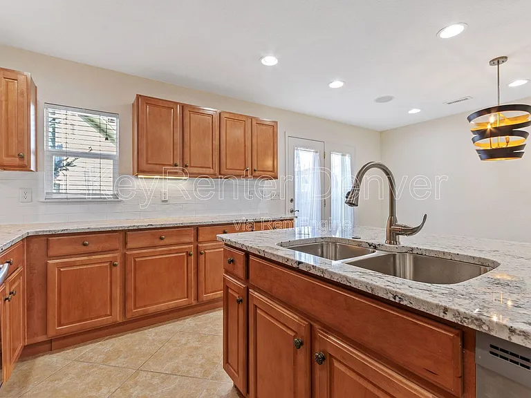 9066 Apache Plume Dr #B — Photo 15