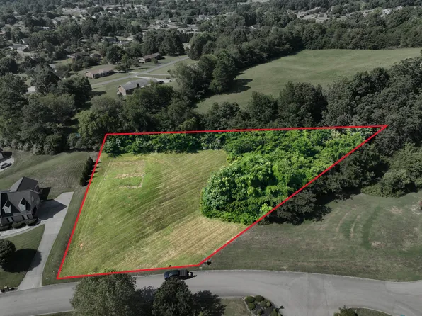 639 Green Ridge Dr, Seymour, TN 37865