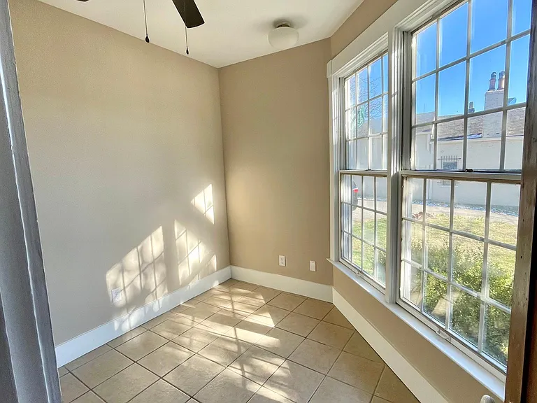 715 W Main St #1 — Photo 7