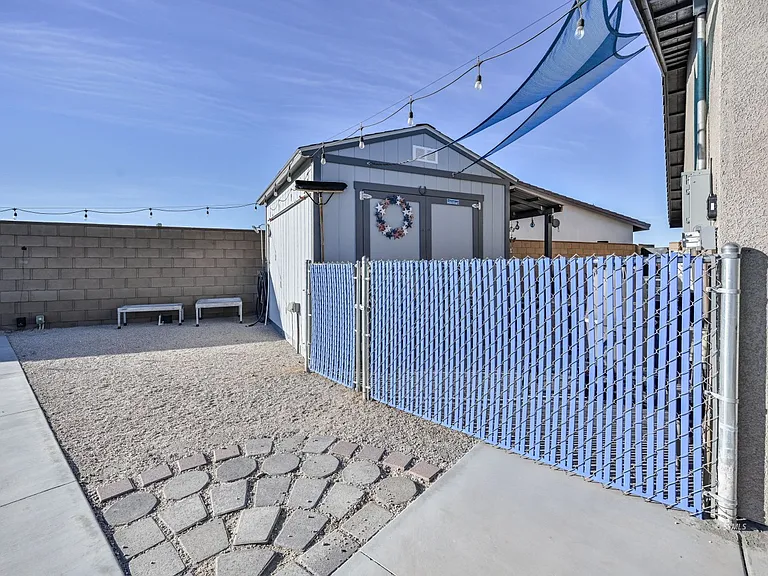 1129 Via Flore Way — Photo 44