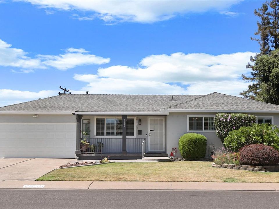 1st image of 2855 Del Rio Dr
