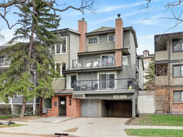 644 S Meredith Rd NE #203, Calgary, AB T2E 5A8
