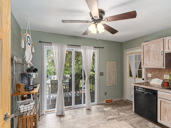 5th image of 22473 Briarhill Dr