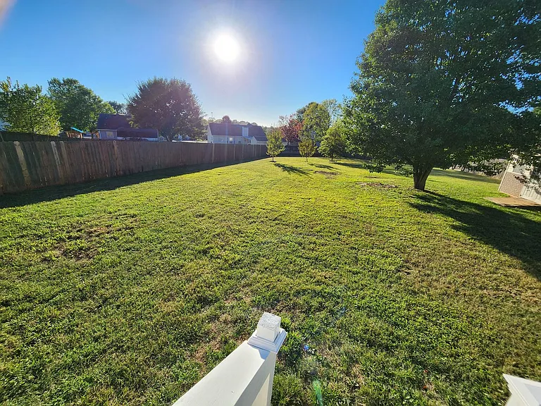 4028 Challis Dr — Photo 18