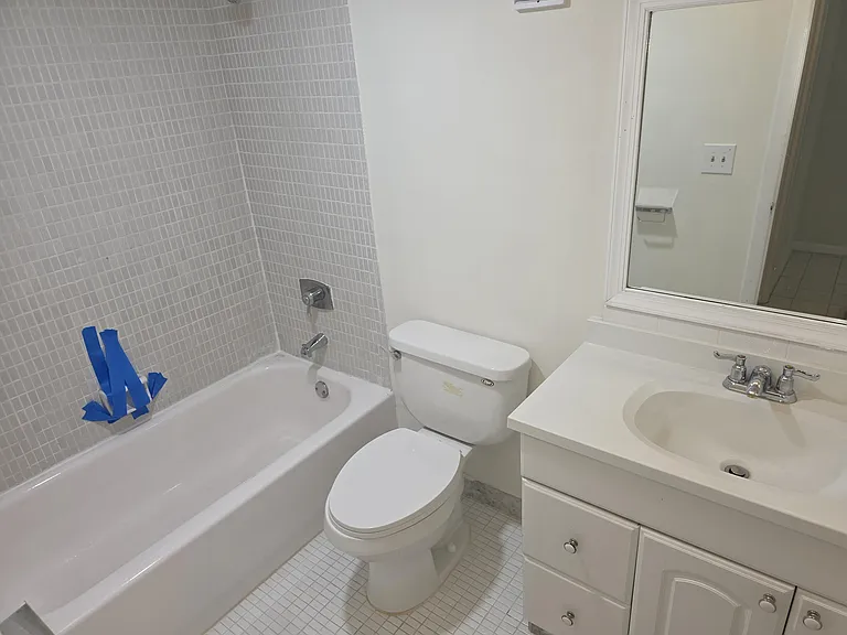470 Executive Center Dr #2K — Photo 18