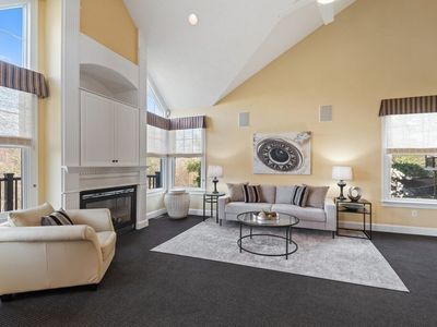 5 Carriage Hill Cir UNIT 5, Southborough, MA, 01772
