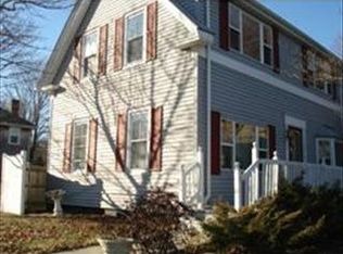 43 Davis St, Plymouth, MA 02360