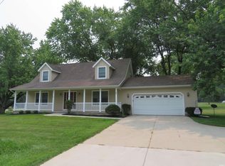 101 Hemsberd St, Middlebury, IN 46540