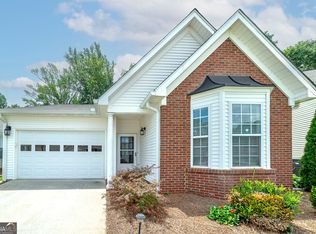 310 Singing Brook Ln, McDonough, GA 30253