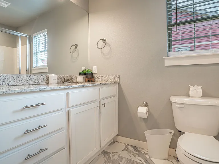 2805 W Lakewood Dr — Photo 21
