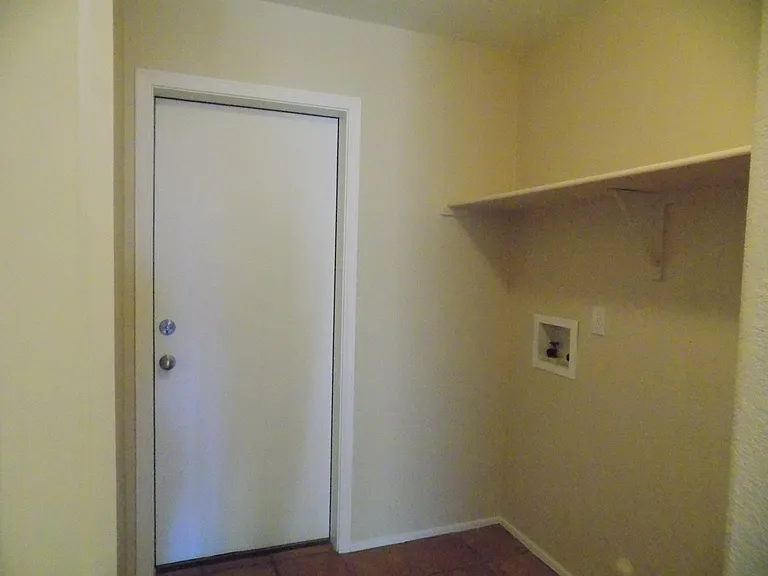 9803 E Cisco Ct — Photo 25