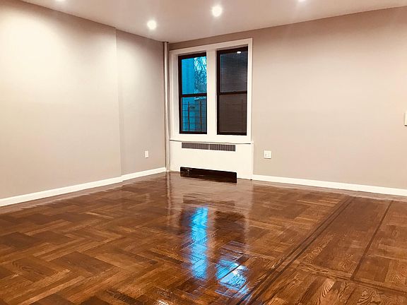 4th image of 215 E 164th St APT 5H
