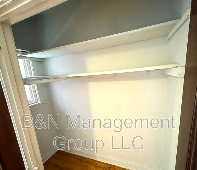 1055 W Dakin St #1 — Photo 9