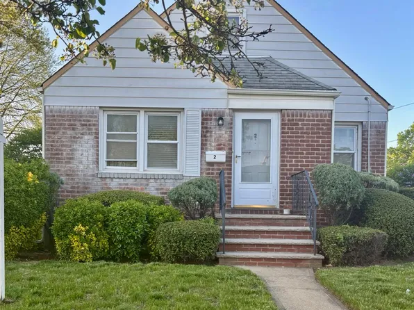 2 Monaco Avenue, Elmont, NY 11003