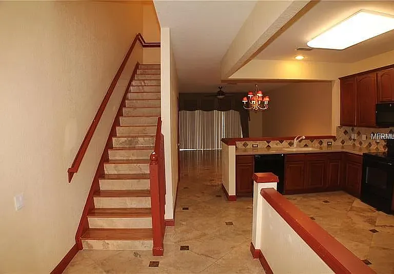 6917 Cadiz Blvd — Photo 8